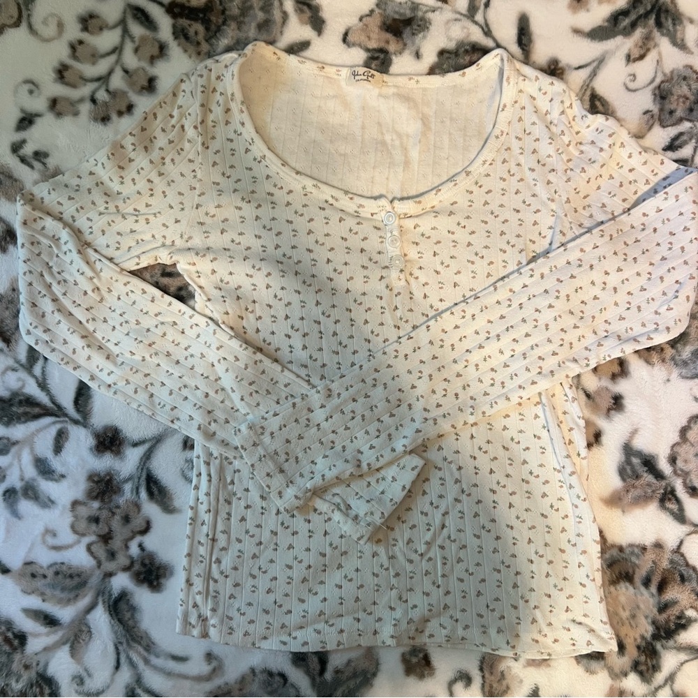 John Galt Pink + White Floral Long Sleeve Thermal Top